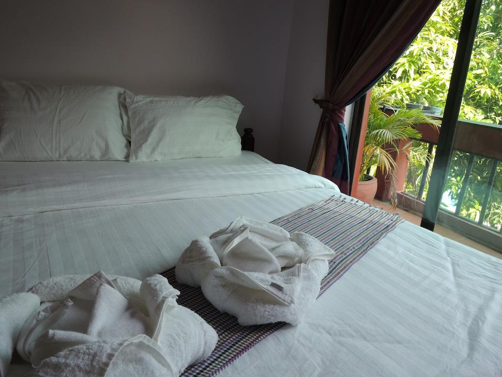Elephant Blanc Phnom-Penh Kamer foto